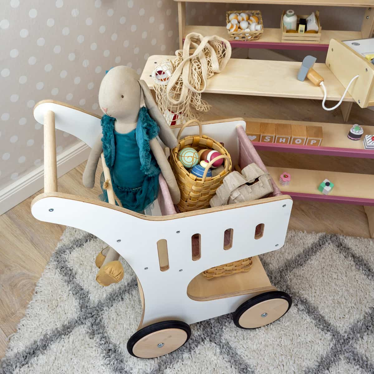 Kinder-Einkaufswagen Blickwinkel von schräg oben