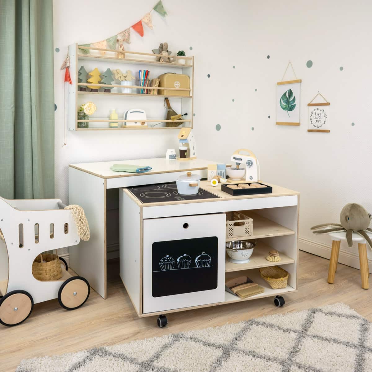 Kinderküche Aufstellvariante hintereinander