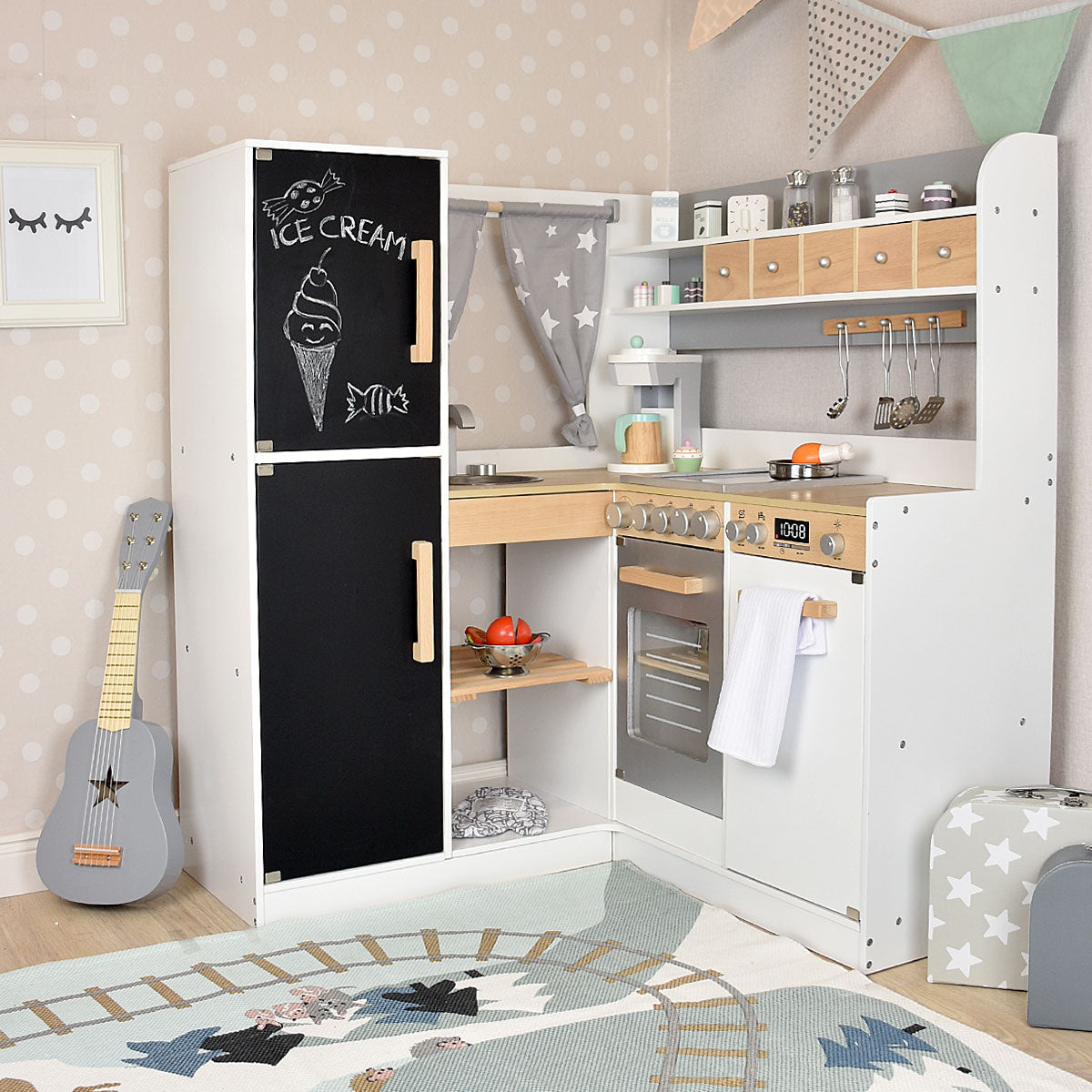 Kinderküche Paris mit Deko und Zubehör