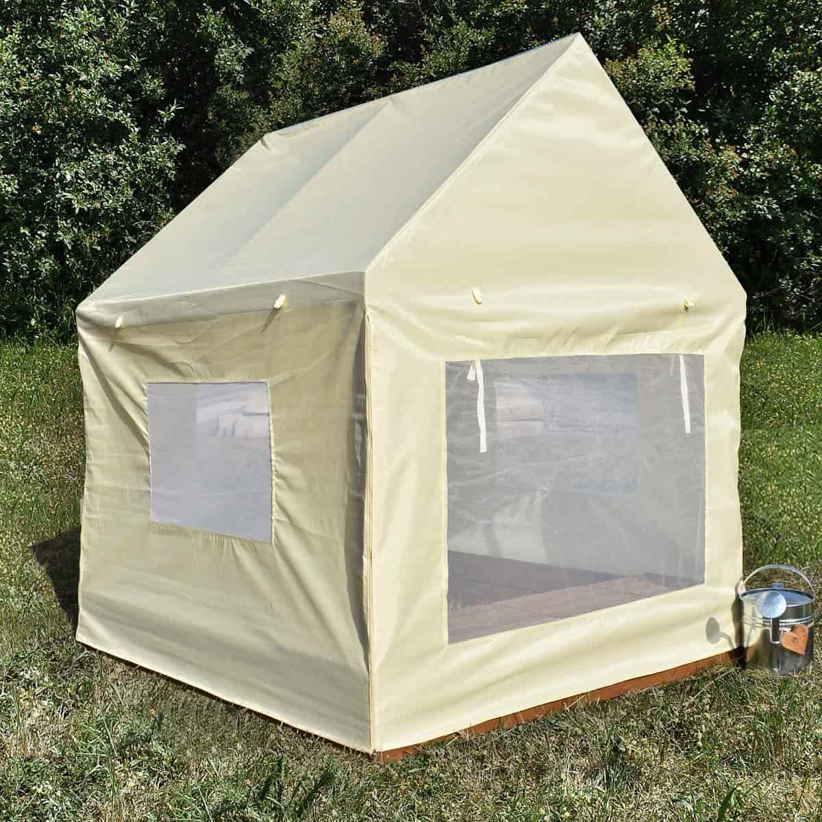 Sandkastenhaus alle Seiten geschlossen