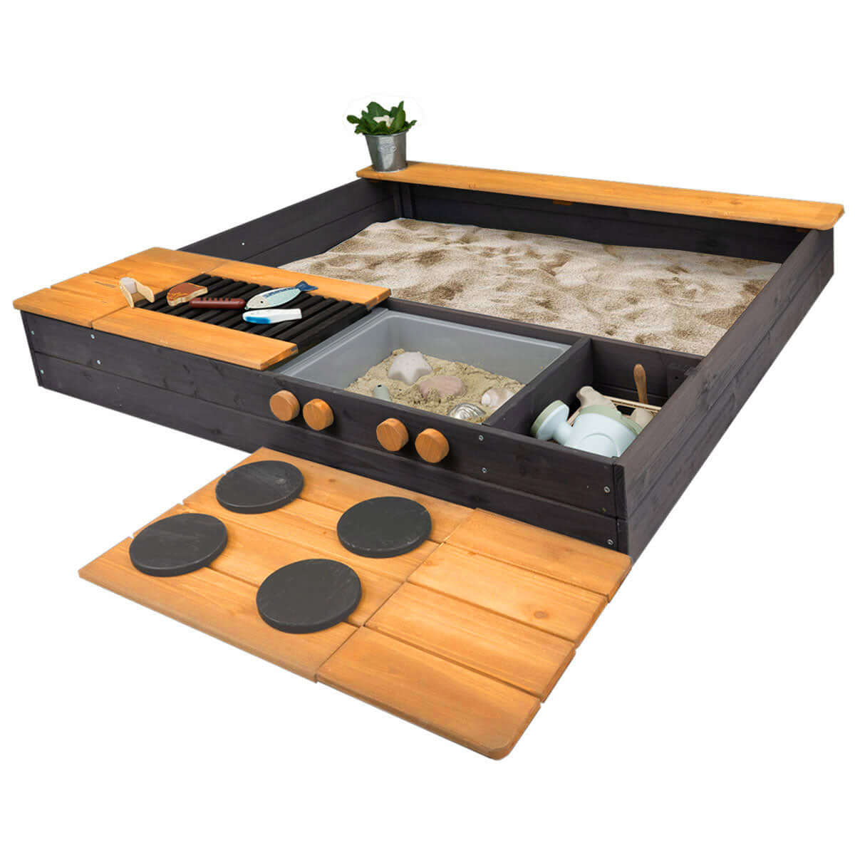 Sandkasten aus Holz mit Kochplatten von Meppi