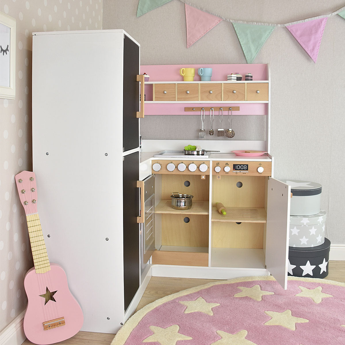 Kinderküche Paris von der Seite