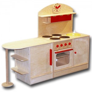 Kinderküche aus Holz mit Küchenbar